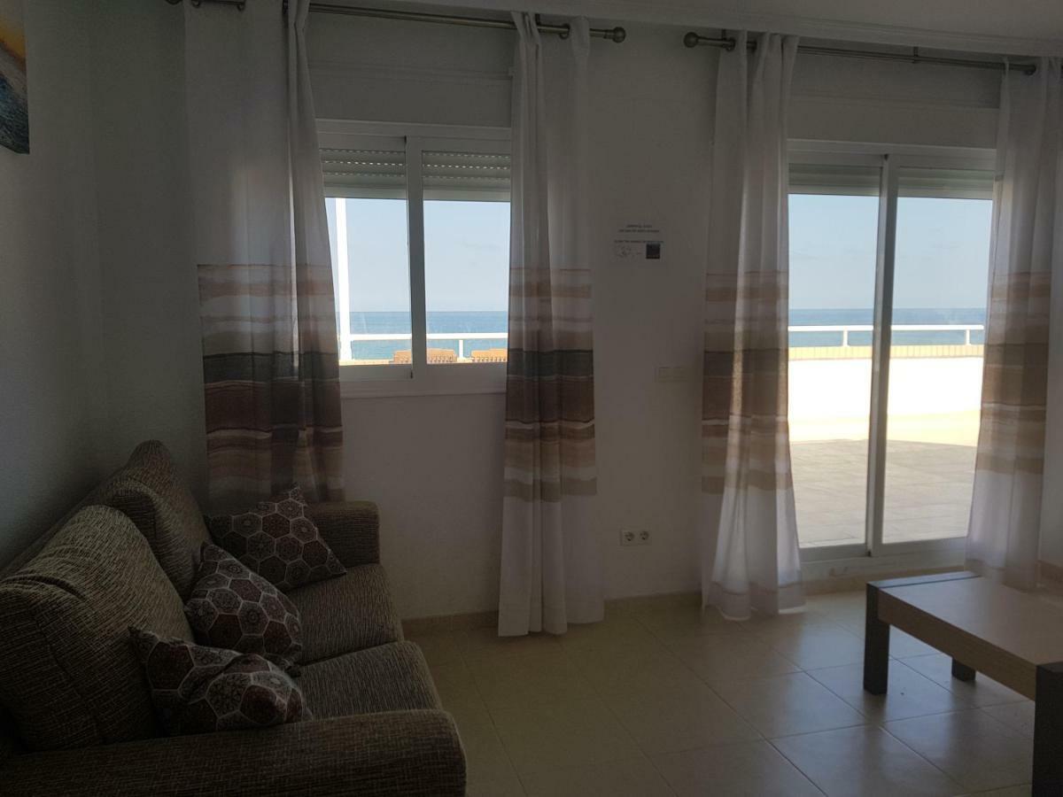 Апартаменты Cala Blanca 2 Frontal Al Mar Оропеса-дель-Мар Экстерьер фото