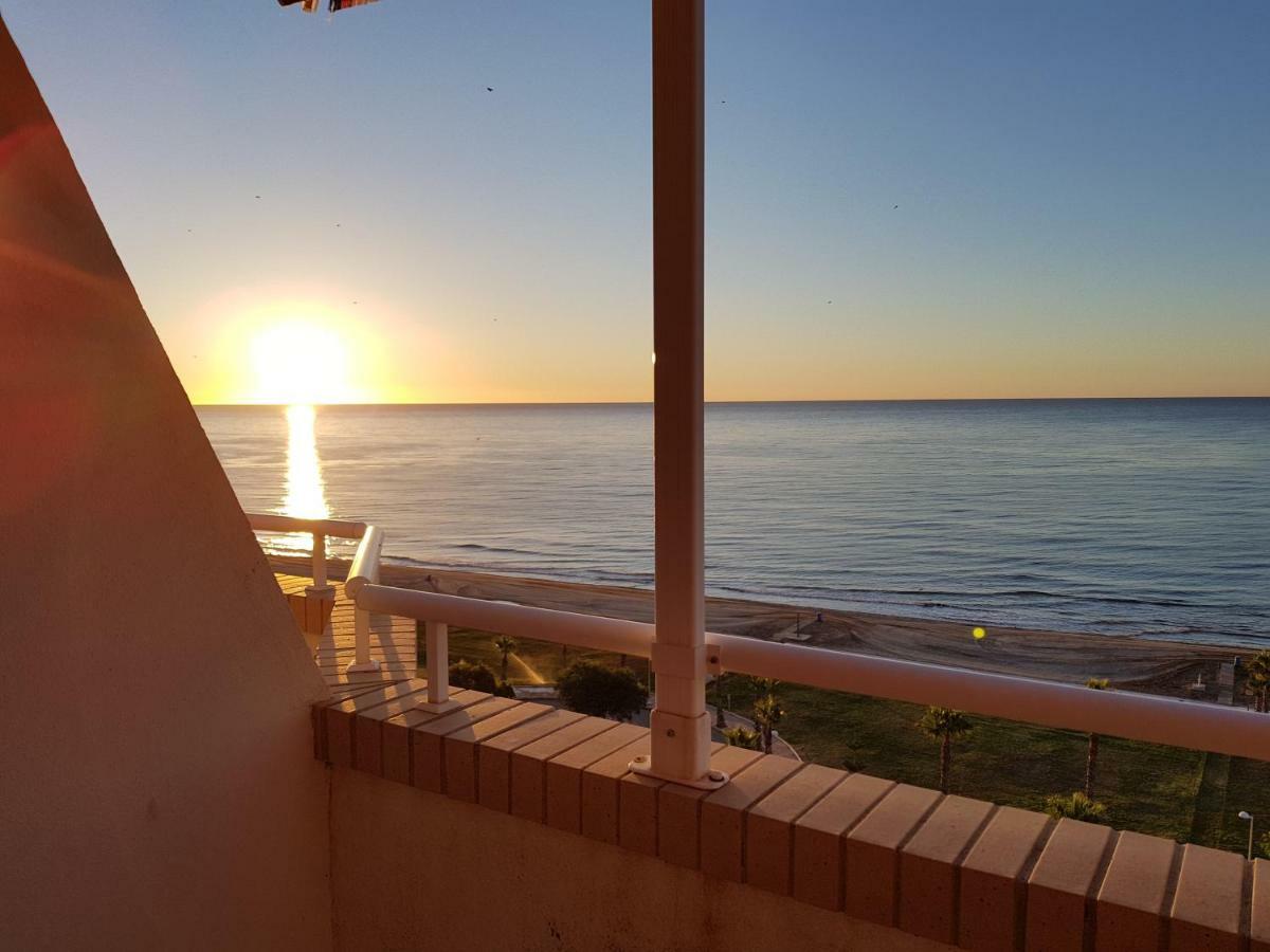 Апартаменты Cala Blanca 2 Frontal Al Mar Оропеса-дель-Мар Экстерьер фото